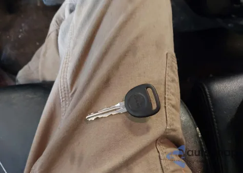 2013 GMC Yukon Sle из США, поврежденный, VIN 1GKS2AE09DR228053